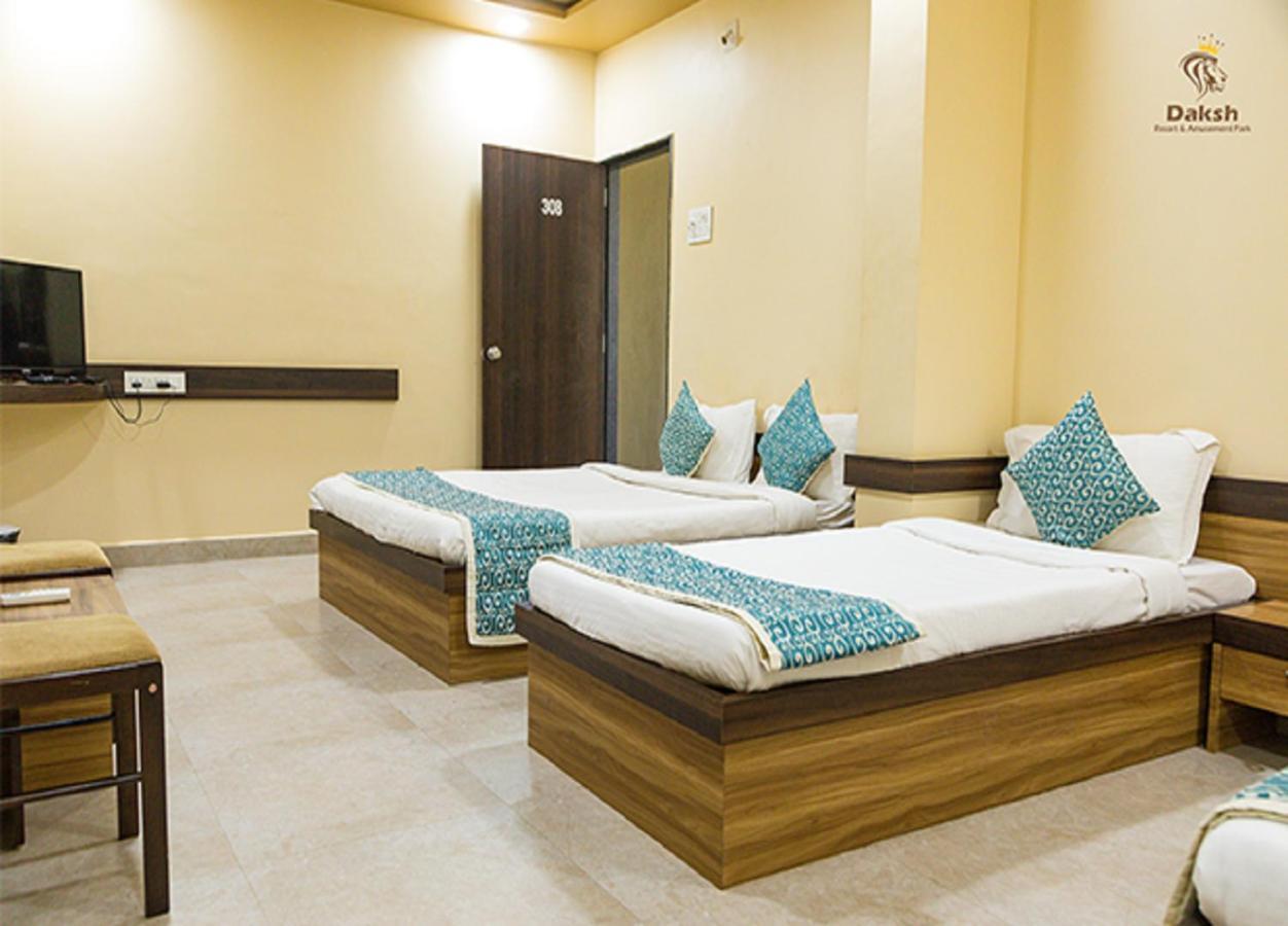 Hotel Somnath Daksh Somnāth Екстериор снимка