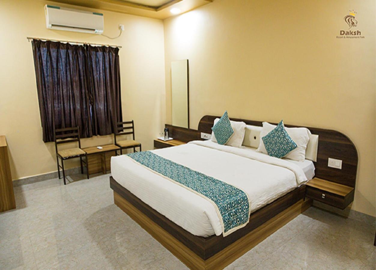 Hotel Somnath Daksh Somnāth Екстериор снимка