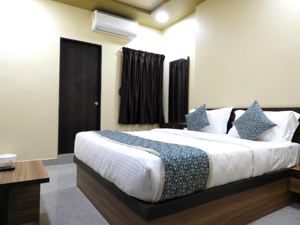 Hotel Somnath Daksh Somnāth Екстериор снимка